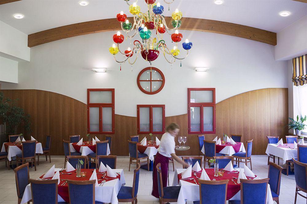Hotel Paradies Грац Экстерьер фото