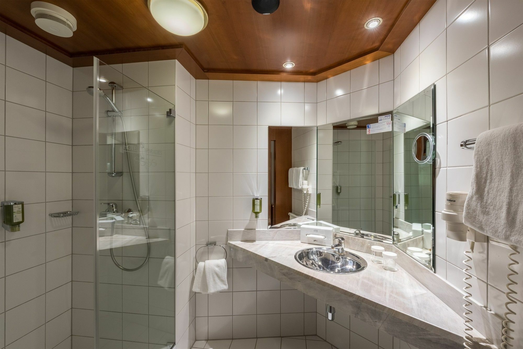 Hotel Paradies Грац Экстерьер фото
